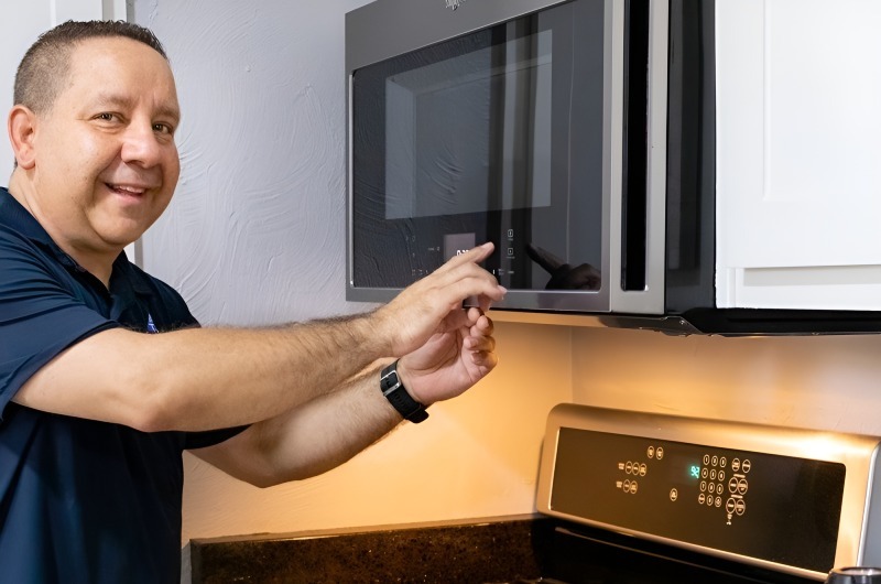 Buld-in Microwave Repair in Los Angeles